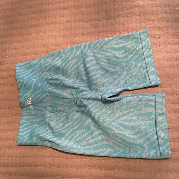 Womens aybl gym shorts - Picture 1 of 2